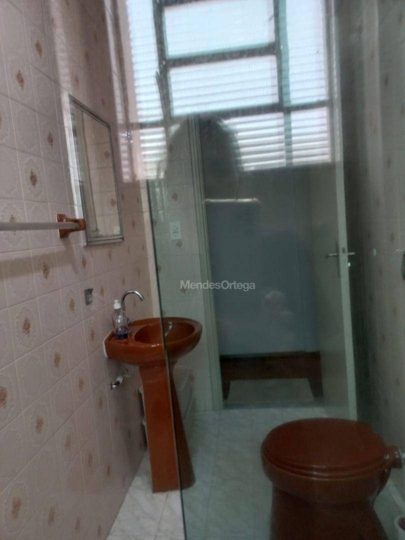 Apartamento para alugar com 2 quartos, 65m² - Foto 36