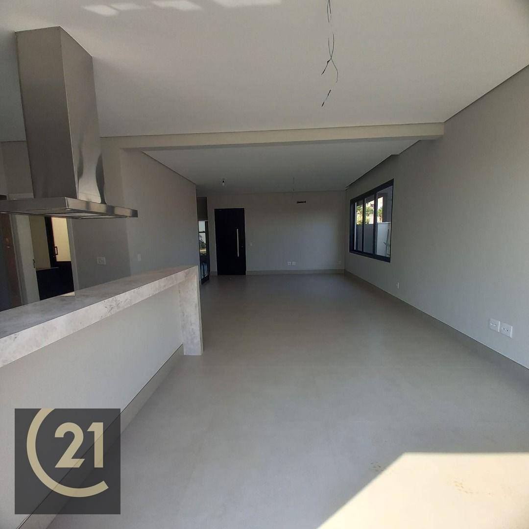 Casa de Condomínio à venda com 3 quartos, 224m² - Foto 7