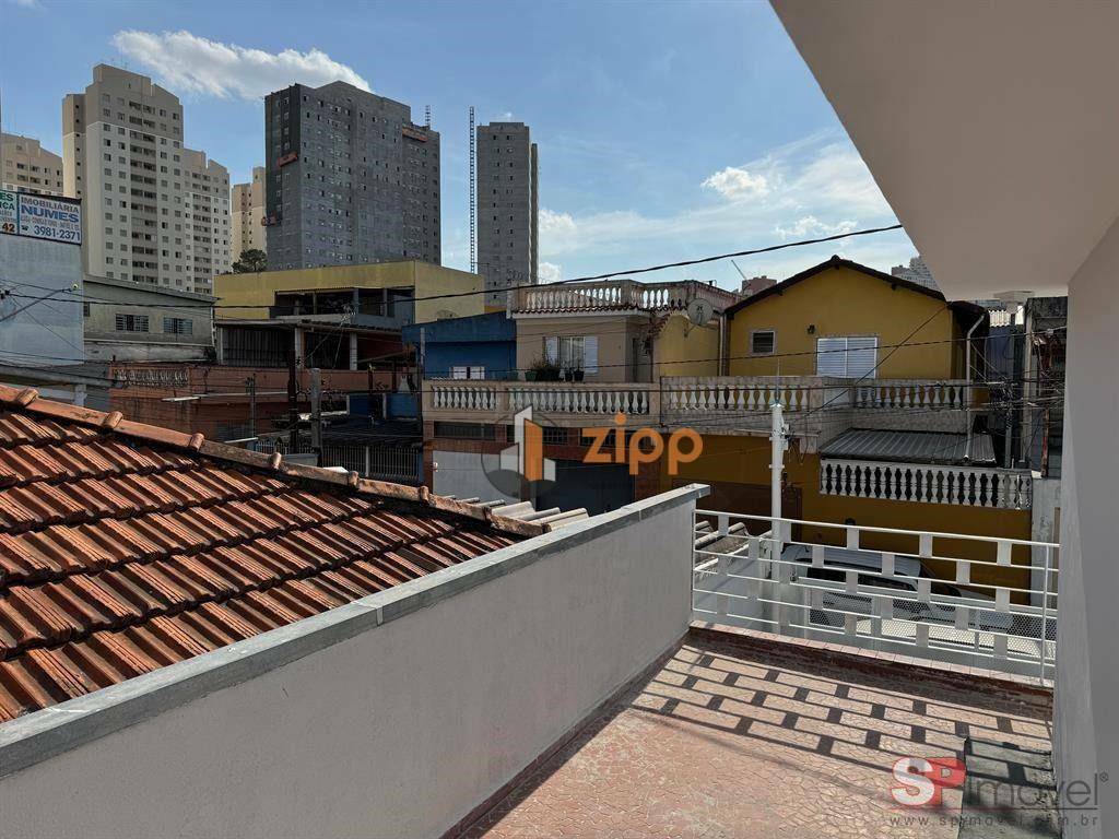 Sobrado à venda e aluguel com 3 quartos, 150m² - Foto 16