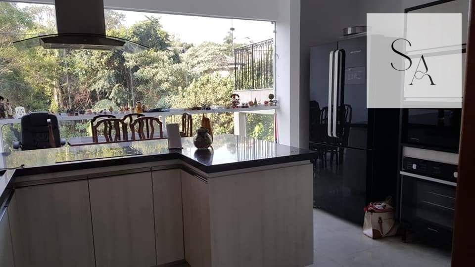 Casa de Condomínio à venda com 4 quartos, 328m² - Foto 6