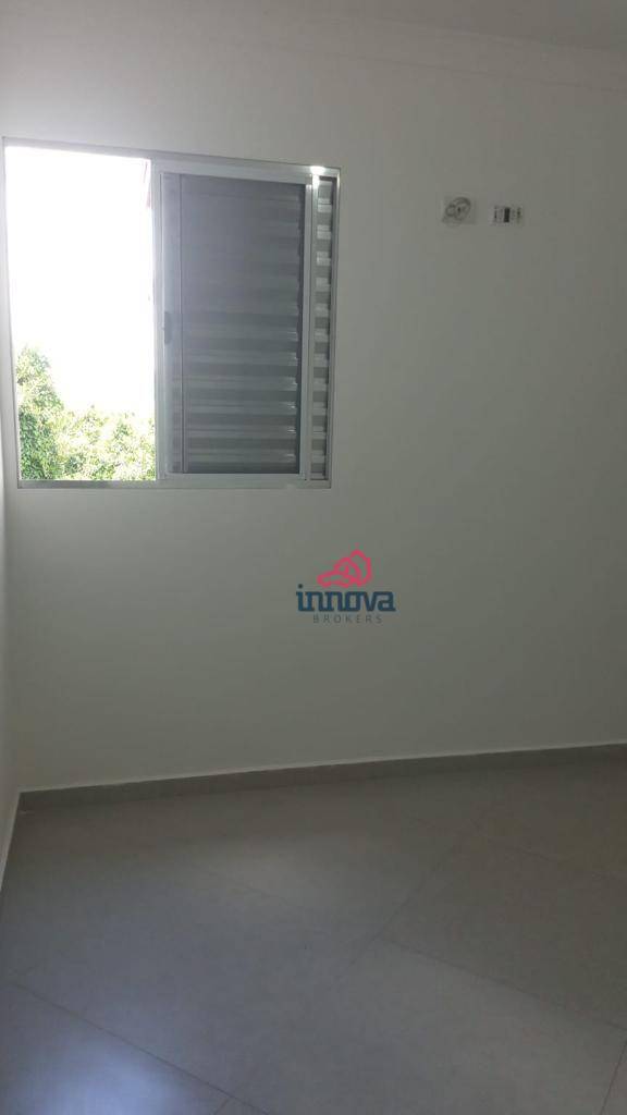 Apartamento à venda com 2 quartos, 45m² - Foto 11