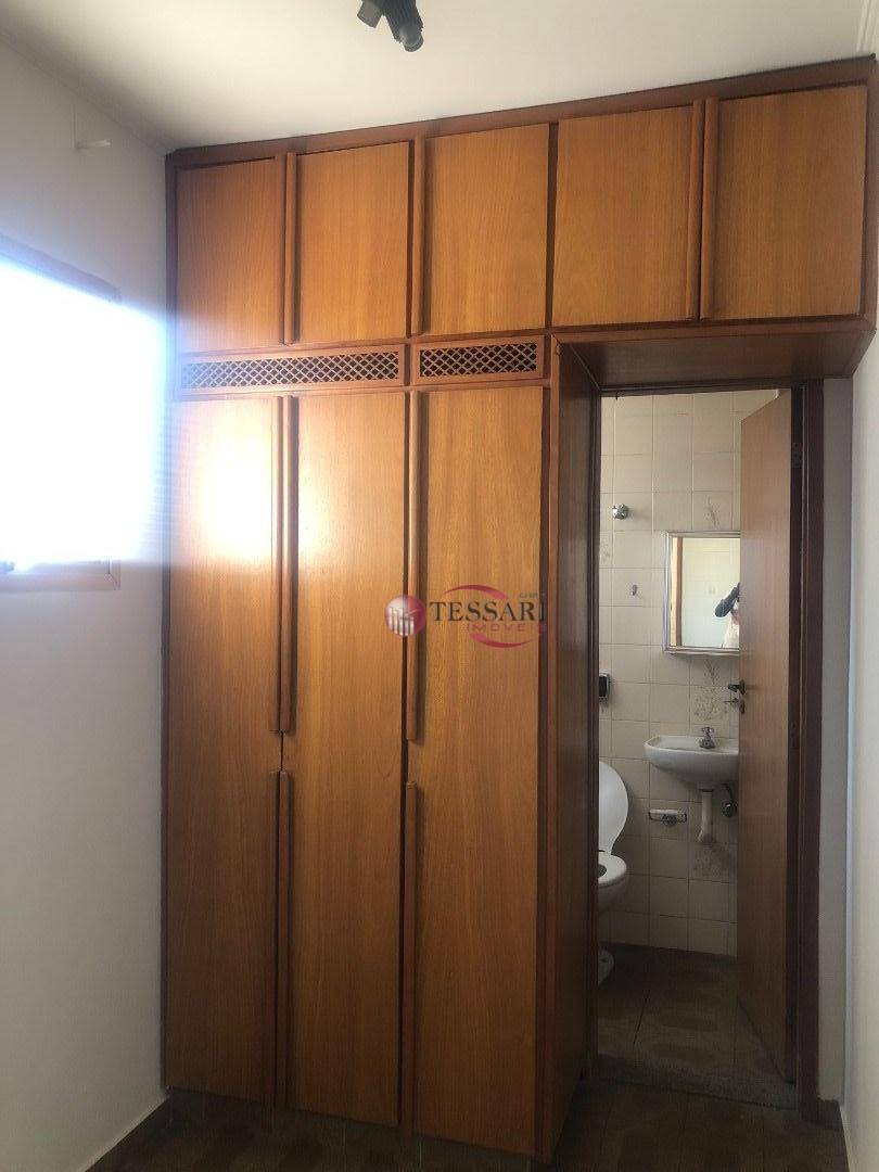 Apartamento à venda com 3 quartos, 110m² - Foto 9