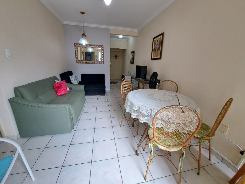 Apartamento à venda com 2 quartos, 70m² - Foto 1