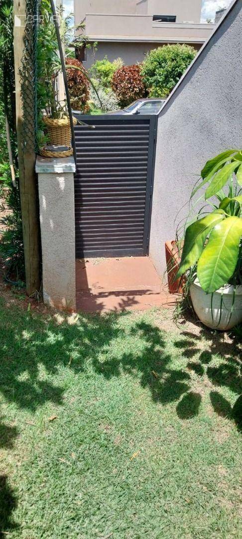 Casa de Condomínio à venda com 3 quartos, 240m² - Foto 23