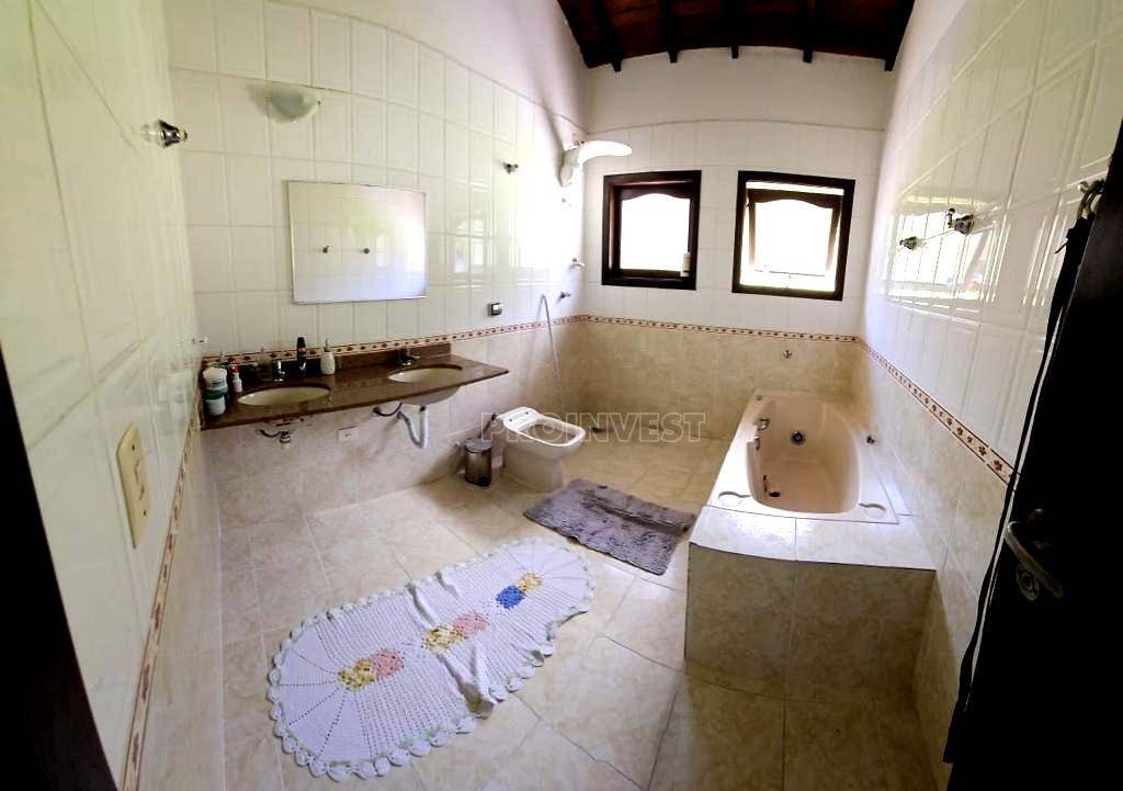 Casa de Condomínio para alugar com 3 quartos, 220m² - Foto 20