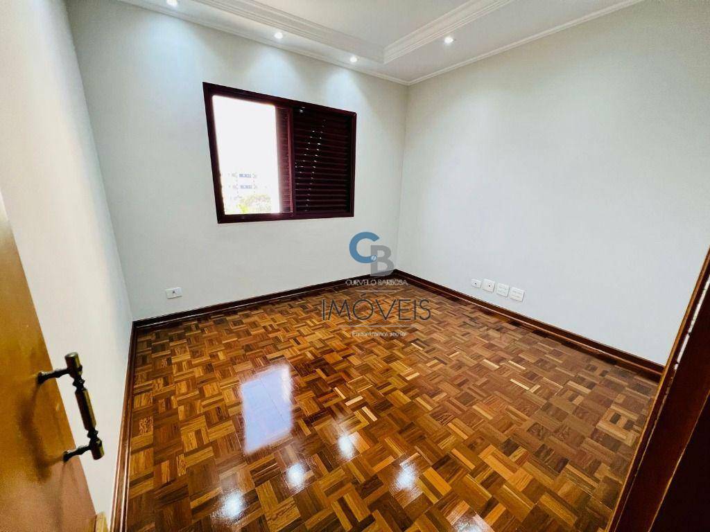 Apartamento à venda com 4 quartos, 168m² - Foto 9