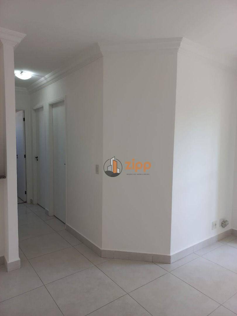 Apartamento à venda com 2 quartos, 75m² - Foto 13