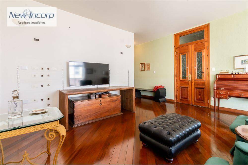 Apartamento à venda com 3 quartos, 243m² - Foto 3