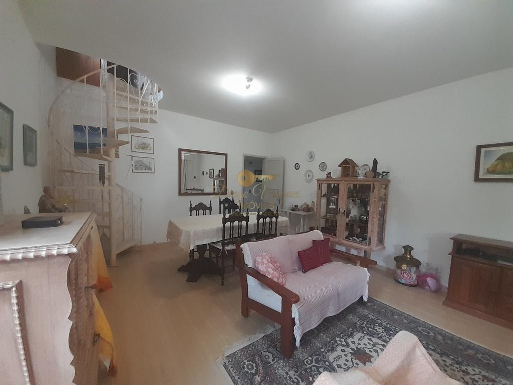 Casa à venda com 3 quartos, 10500m² - Foto 7