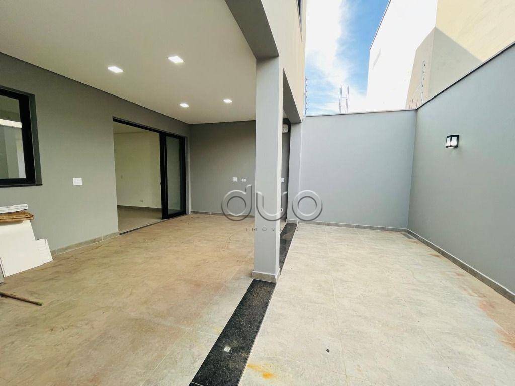 Casa à venda com 3 quartos, 235m² - Foto 13