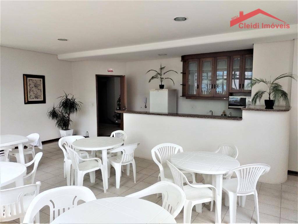Apartamento à venda com 2 quartos, 68m² - Foto 17