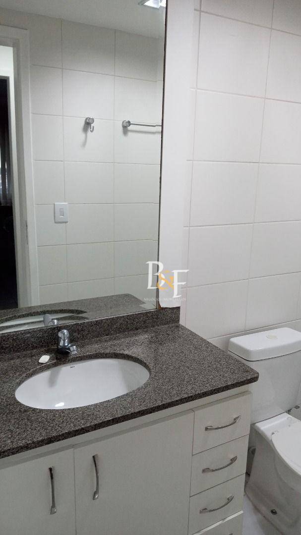 Apartamento para alugar com 2 quartos, 68m² - Foto 16