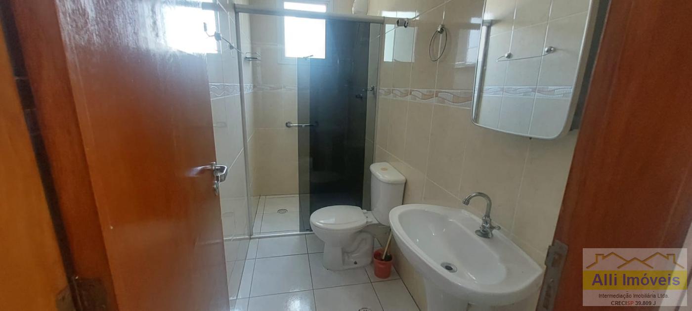 Apartamento para alugar com 2 quartos, 85m² - Foto 19