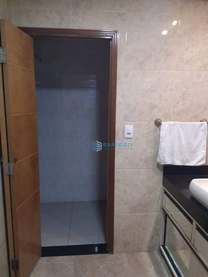 Sobrado à venda com 3 quartos, 189m² - Foto 9