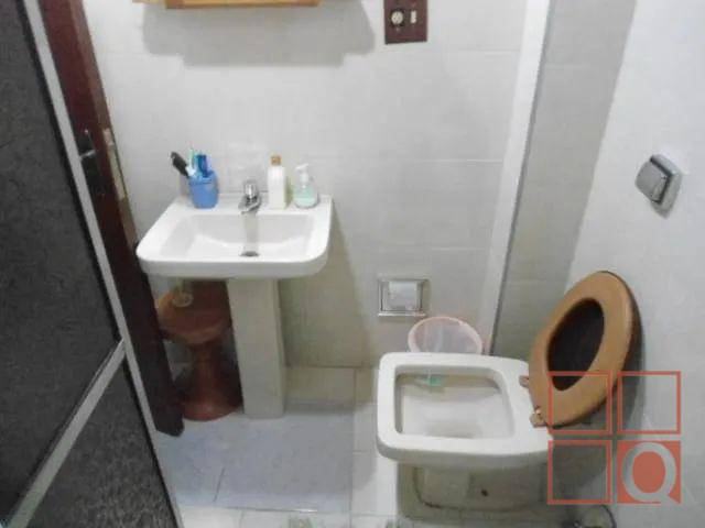 Apartamento à venda com 1 quarto, 45m² - Foto 4