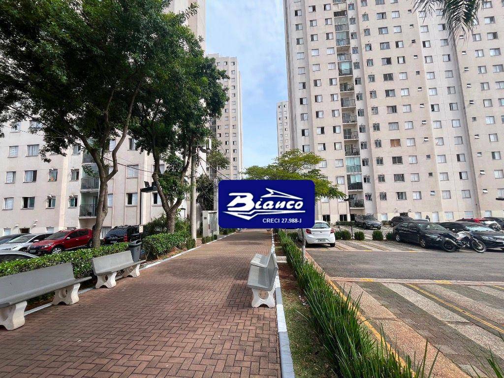 Apartamento para alugar com 2 quartos, 43m² - Foto 25