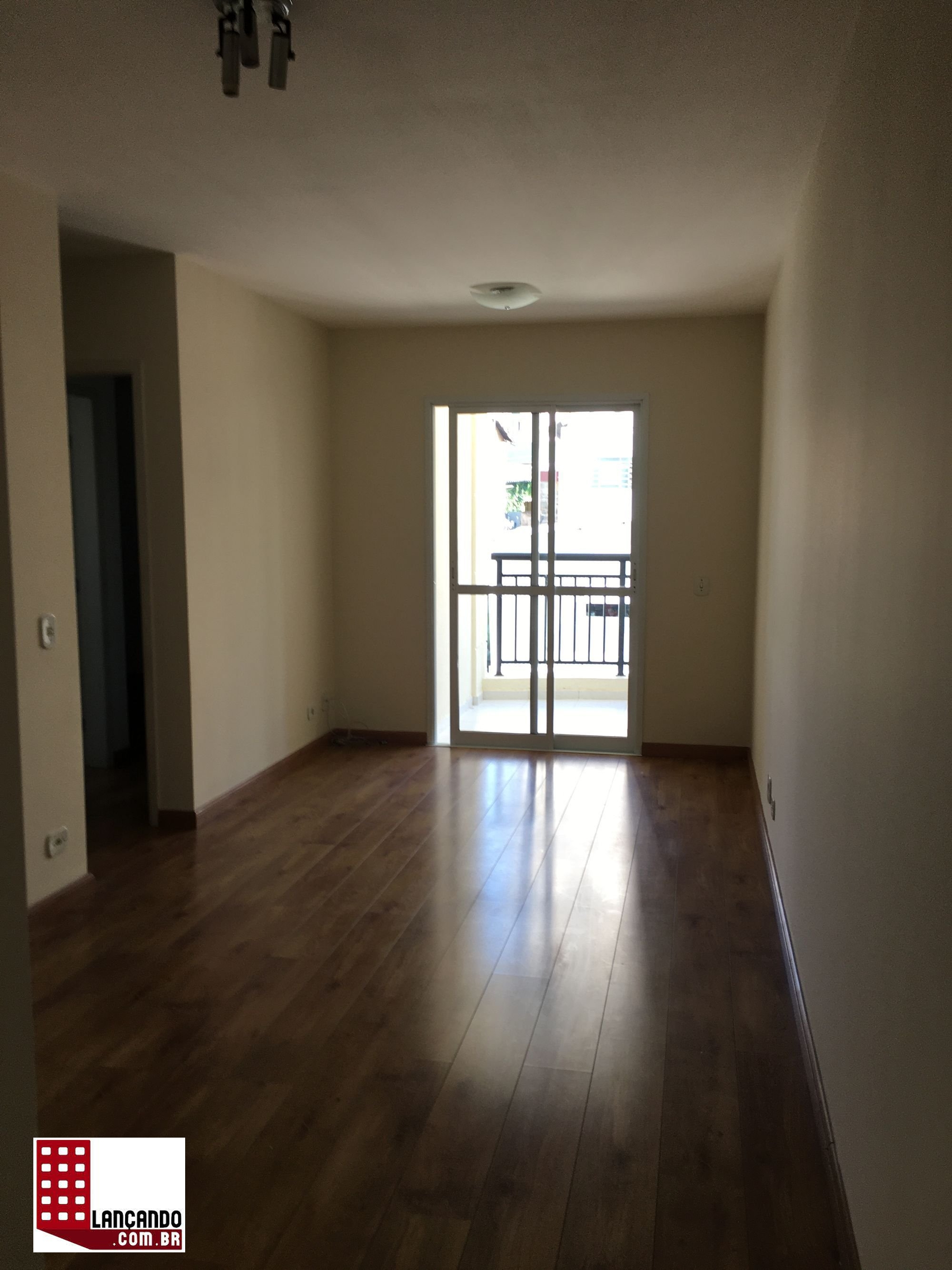 Apartamento à venda com 2 quartos, 62m² - Foto 8