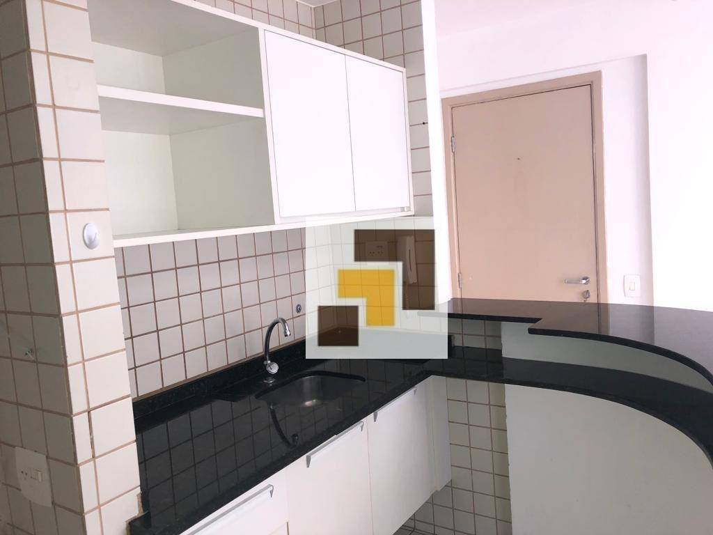 Apartamento à venda com 1 quarto, 38m² - Foto 4