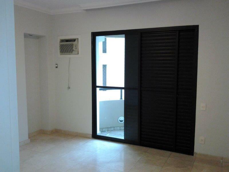 Apartamento para alugar com 4 quartos, 287m² - Foto 19