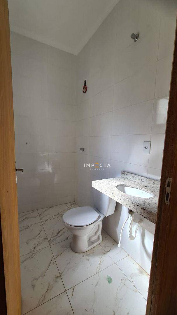 Casa à venda com 3 quartos, 113m² - Foto 11