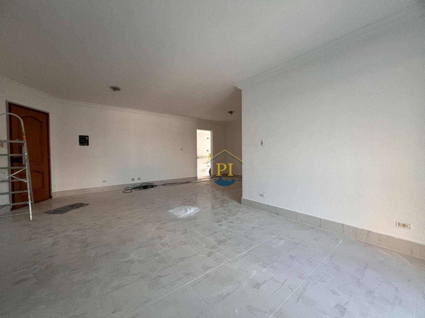 Apartamento à venda com 3 quartos, 131m² - Foto 4