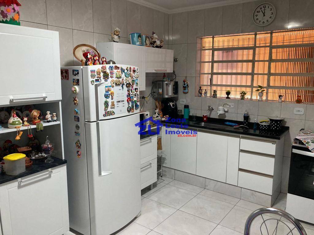 Sobrado à venda com 3 quartos, 110m² - Foto 18