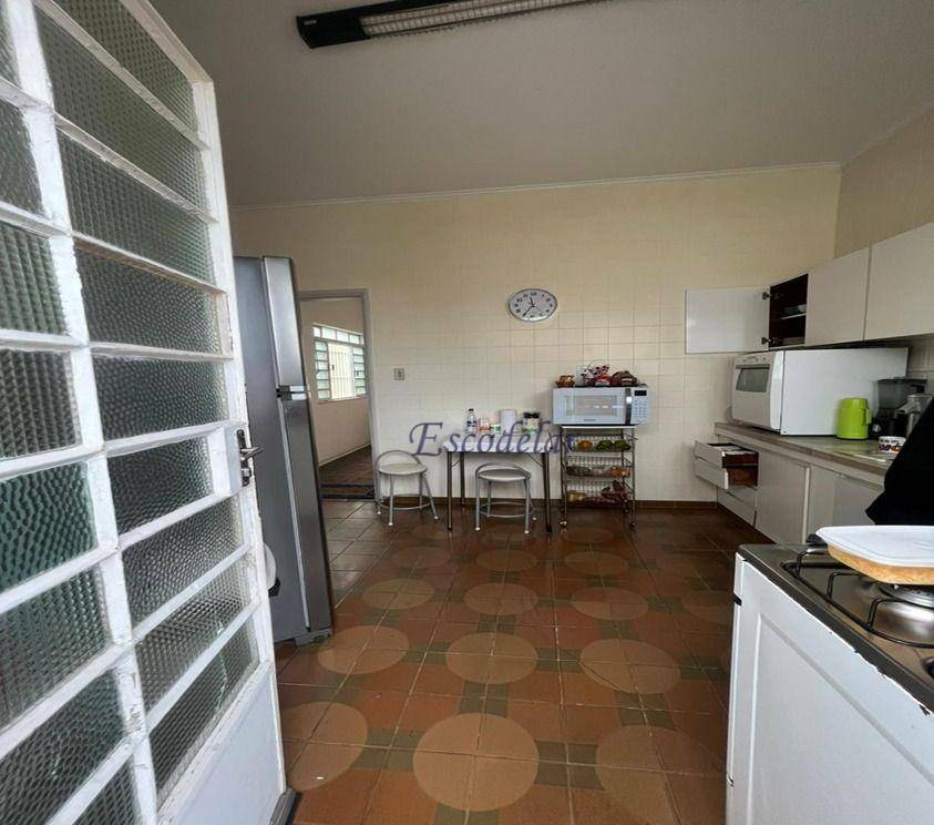 Sobrado à venda com 4 quartos, 320m² - Foto 12