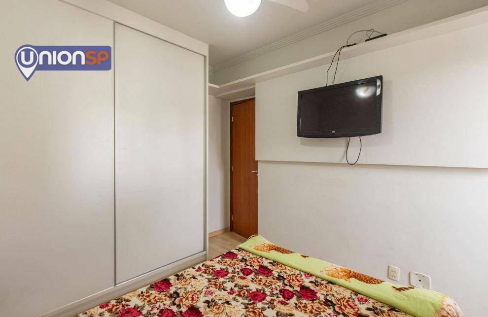 Apartamento à venda com 2 quartos, 66m² - Foto 8