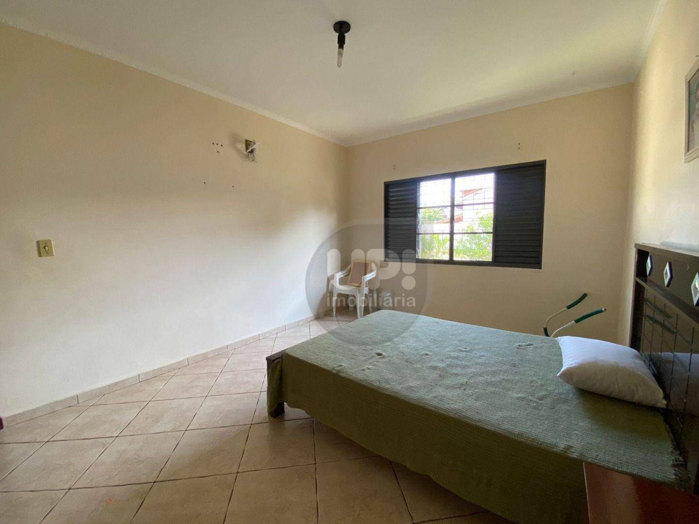 Casa à venda com 3 quartos, 182m² - Foto 40