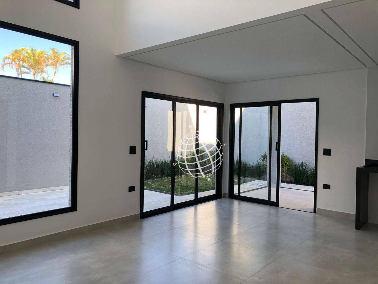 Casa à venda com 3 quartos, 138m² - Foto 4