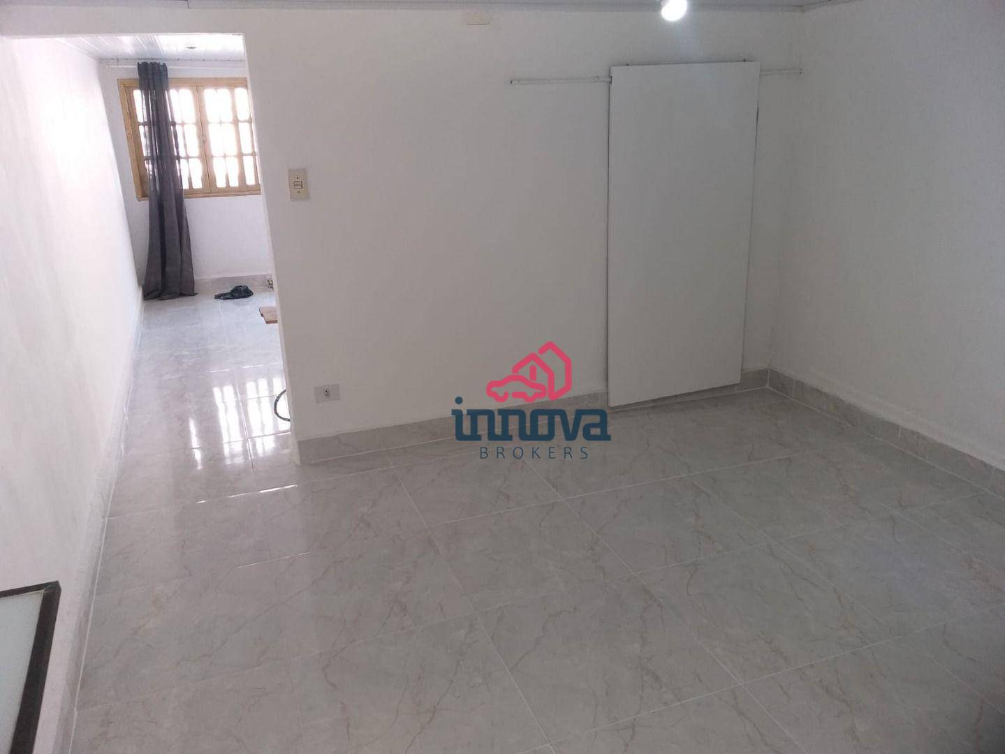 Sobrado à venda com 2 quartos, 104M2 - Foto 1