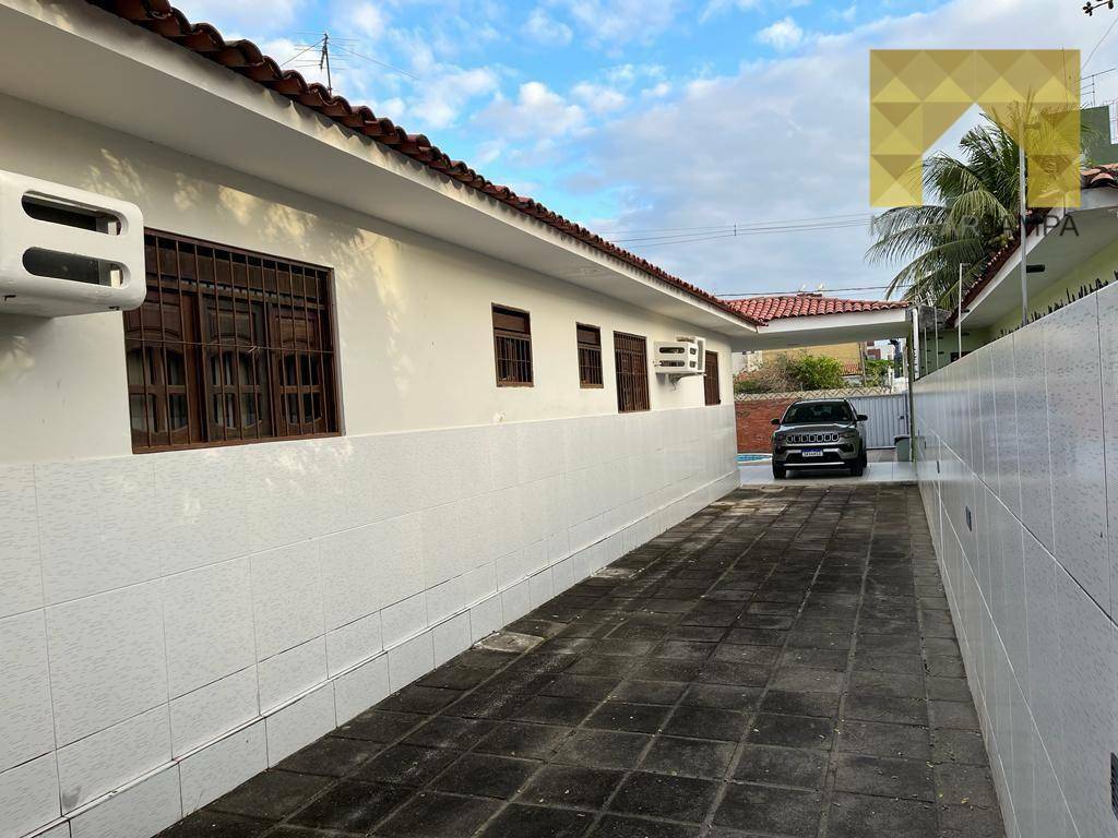 Casa à venda com 4 quartos, 384m² - Foto 18