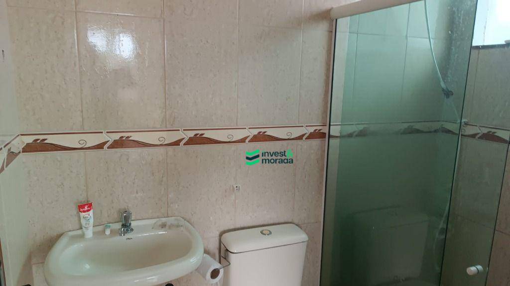 Casa para alugar com 2 quartos, 98m² - Foto 18