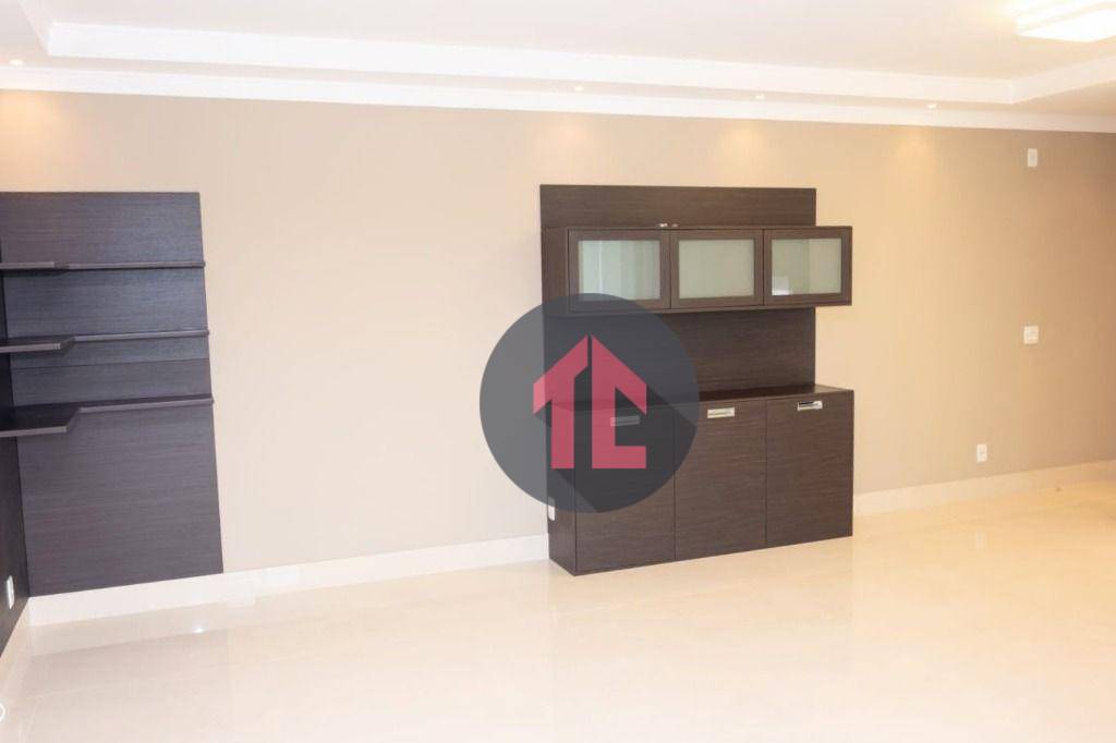 Apartamento à venda com 3 quartos, 118m² - Foto 5