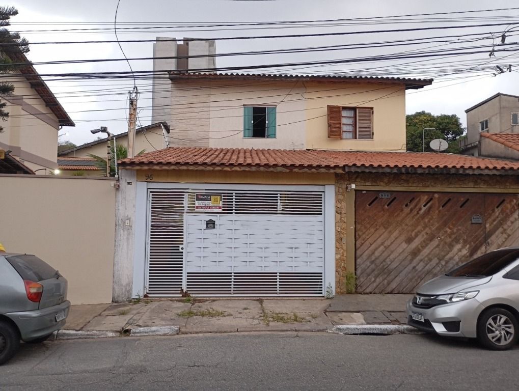 Sobrado à venda com 3 quartos, 120m² - Foto 1