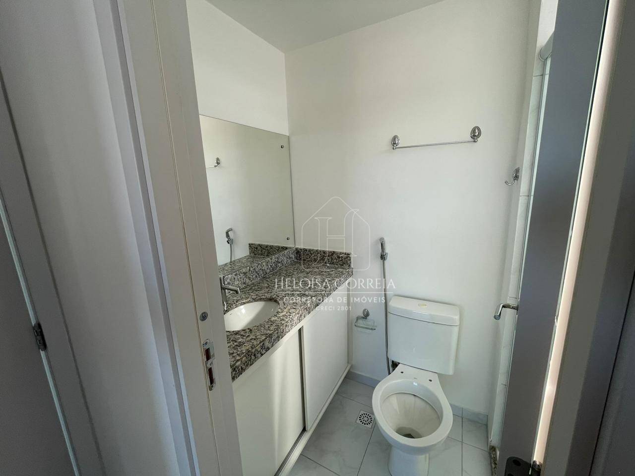 Apartamento para alugar com 3 quartos, 69m² - Foto 9