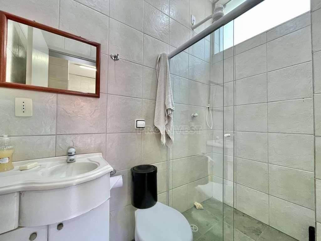 Casa de Condomínio à venda com 4 quartos, 408m² - Foto 33