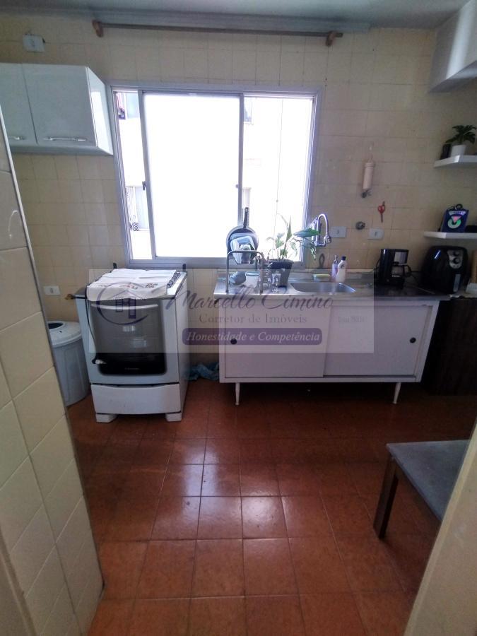 Apartamento à venda com 2 quartos, 69m² - Foto 9