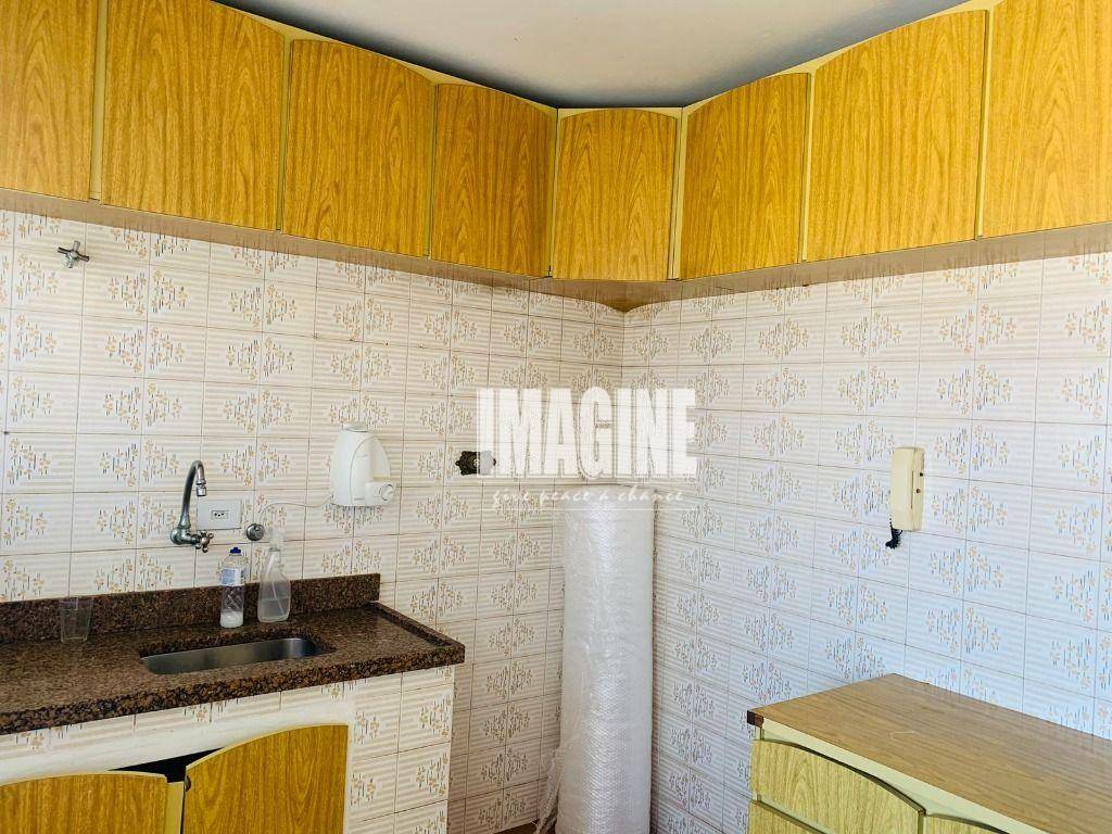 Apartamento à venda com 2 quartos, 55m² - Foto 14