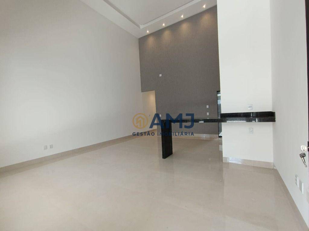 Casa à venda com 3 quartos, 160m² - Foto 5