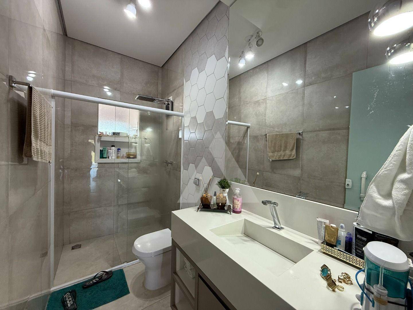 Casa à venda com 3 quartos, 180m² - Foto 5