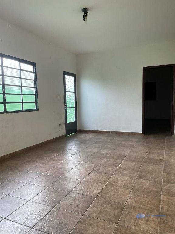 Casa à venda com 2 quartos, 86m² - Foto 3