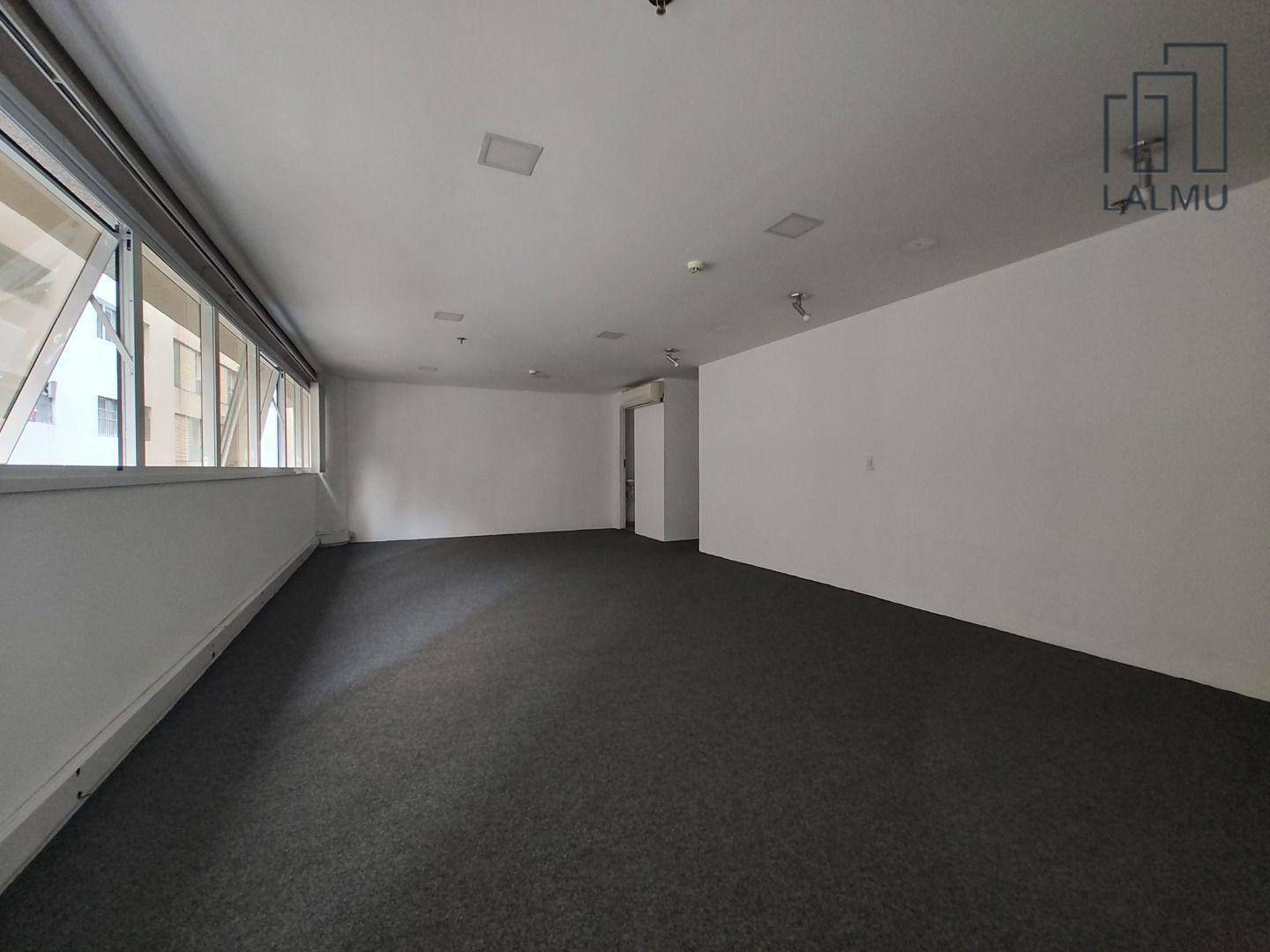 Prédio Inteiro para alugar, 64m² - Foto 4