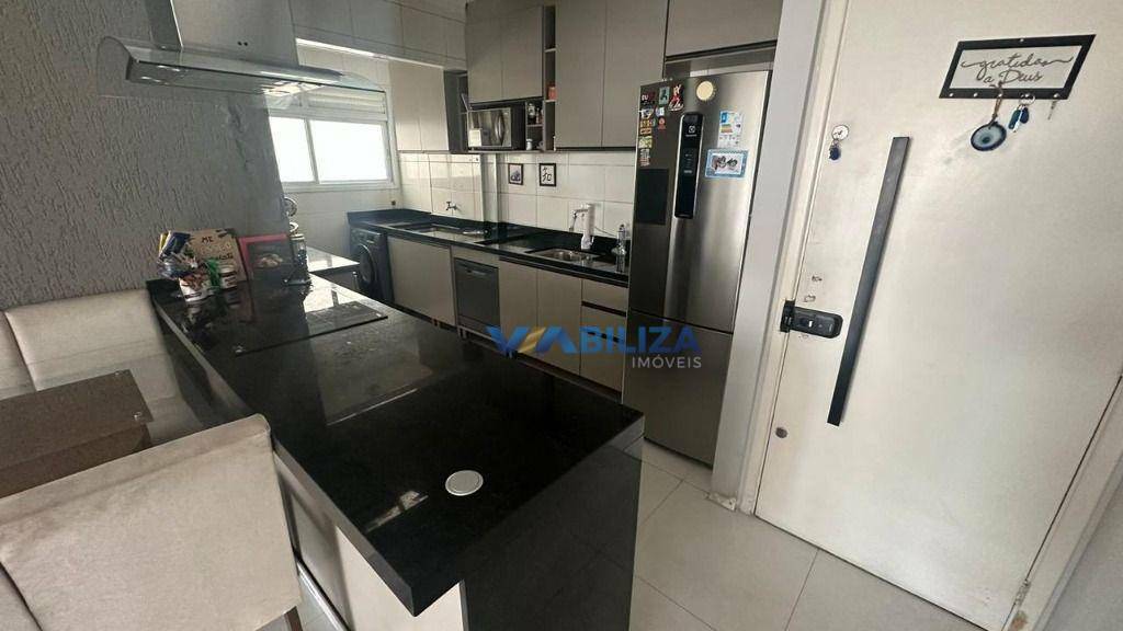 Apartamento à venda com 3 quartos, 77m² - Foto 6