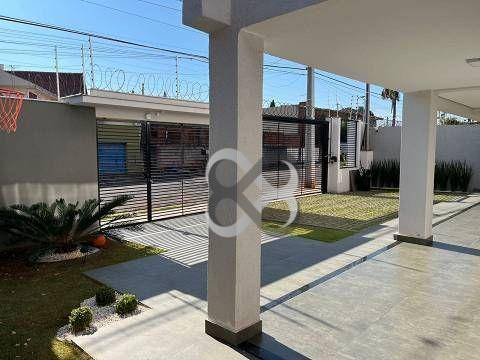 Casa à venda com 4 quartos, 390m² - Foto 4