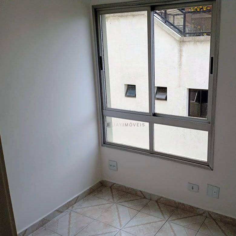 Apartamento à venda com 2 quartos, 45m² - Foto 10