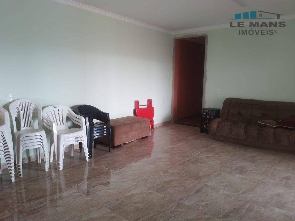 Chácara à venda com 3 quartos, 1050M2 - Foto 12