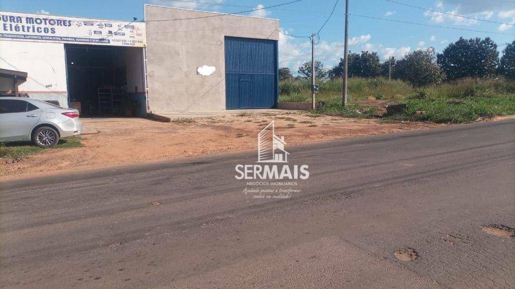 Depósito-Galpão-Armazém para alugar, 200m² - Foto 1