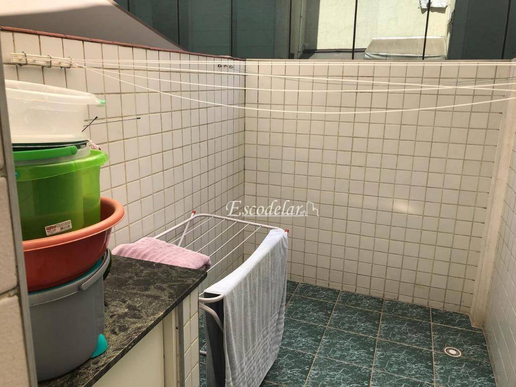 Apartamento à venda com 2 quartos, 75m² - Foto 14