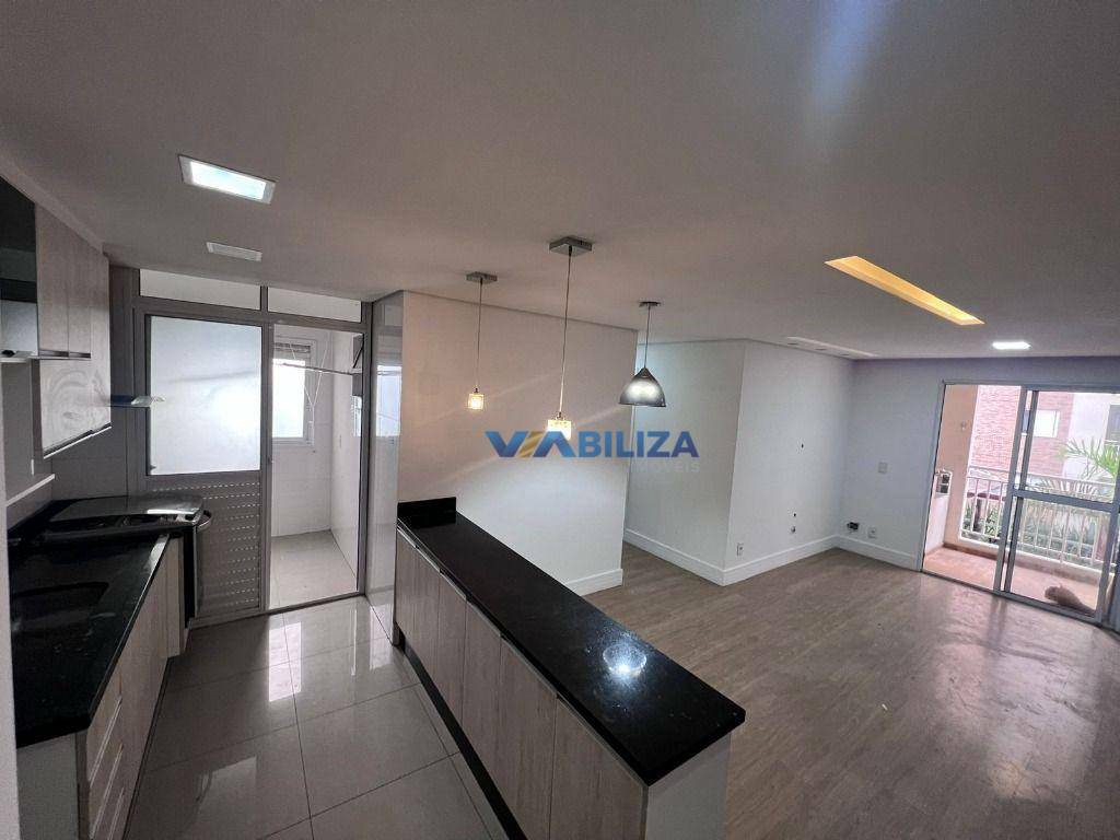 Apartamento à venda com 3 quartos, 77m² - Foto 1